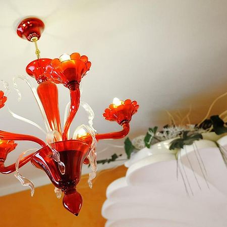 Hotel Benessere Villa Fiorita Colfiorito Extérieur photo