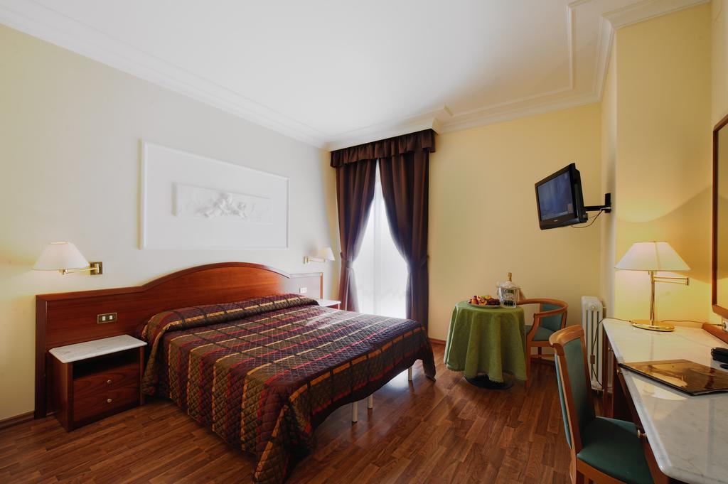 Hotel Benessere Villa Fiorita Colfiorito Chambre photo